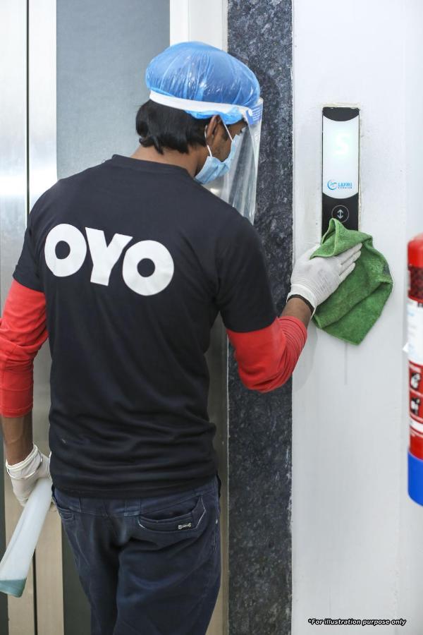 Collection O 7557 Hotel Shiv Kunj Exotica Naroda Zewnętrze zdjęcie
