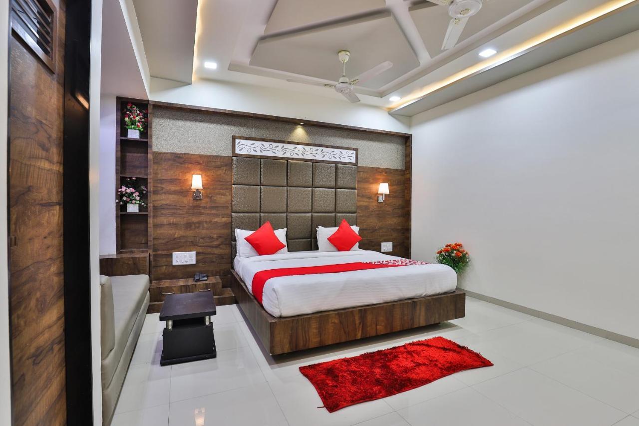 Collection O 7557 Hotel Shiv Kunj Exotica Naroda Zewnętrze zdjęcie