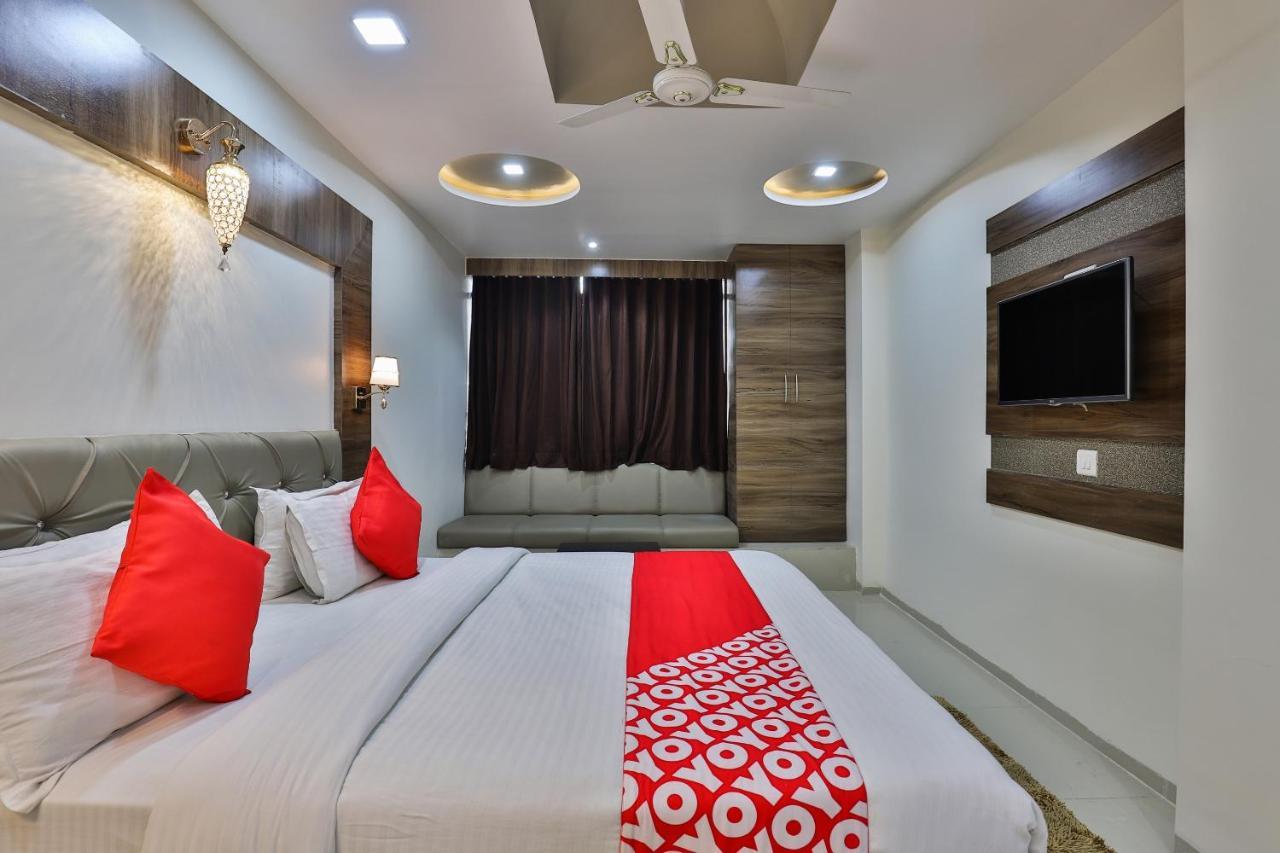Collection O 7557 Hotel Shiv Kunj Exotica Naroda Zewnętrze zdjęcie