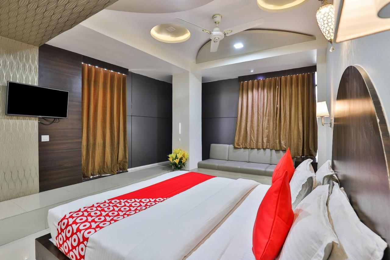 Collection O 7557 Hotel Shiv Kunj Exotica Naroda Zewnętrze zdjęcie
