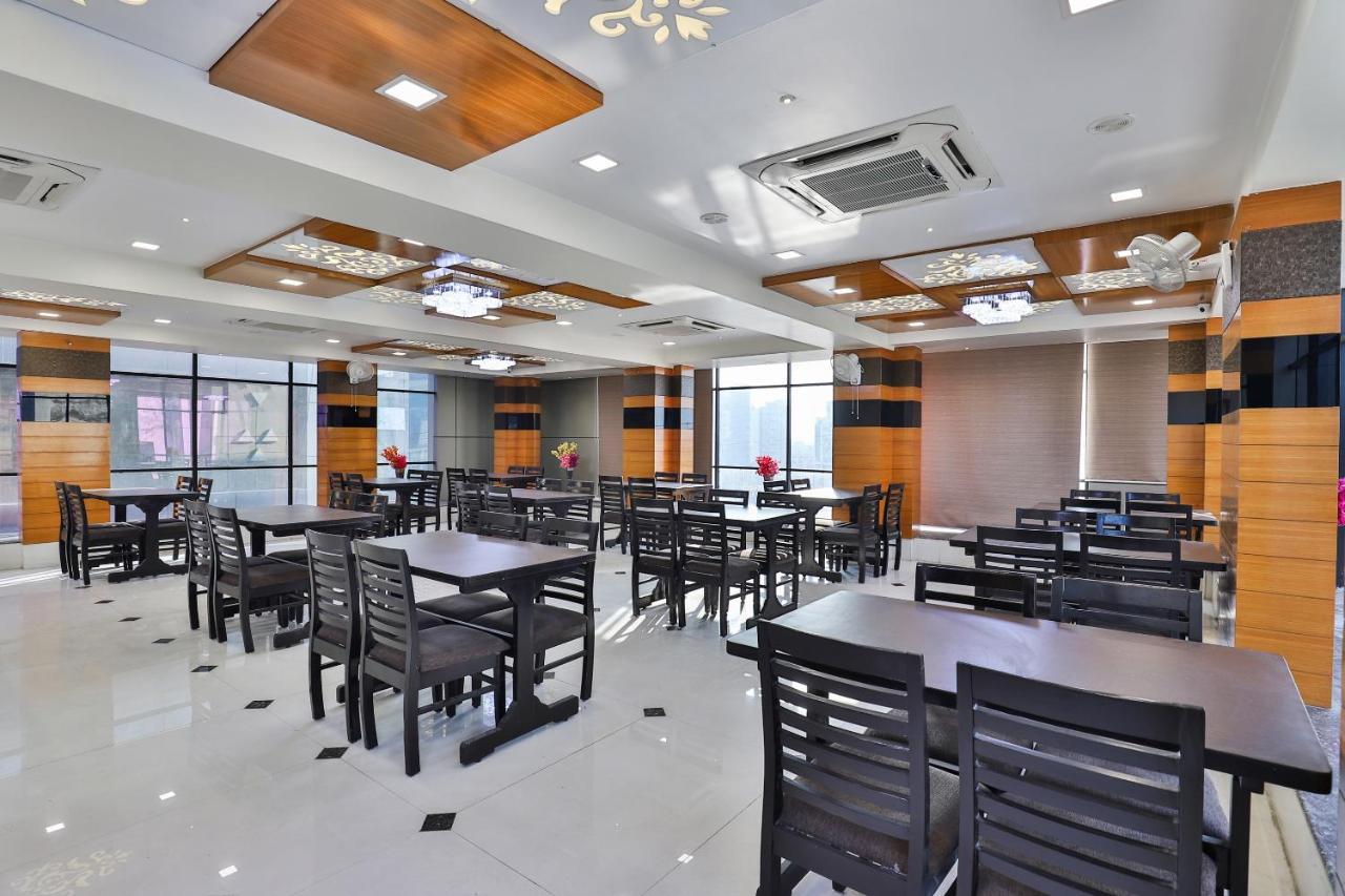 Collection O 7557 Hotel Shiv Kunj Exotica Naroda Zewnętrze zdjęcie
