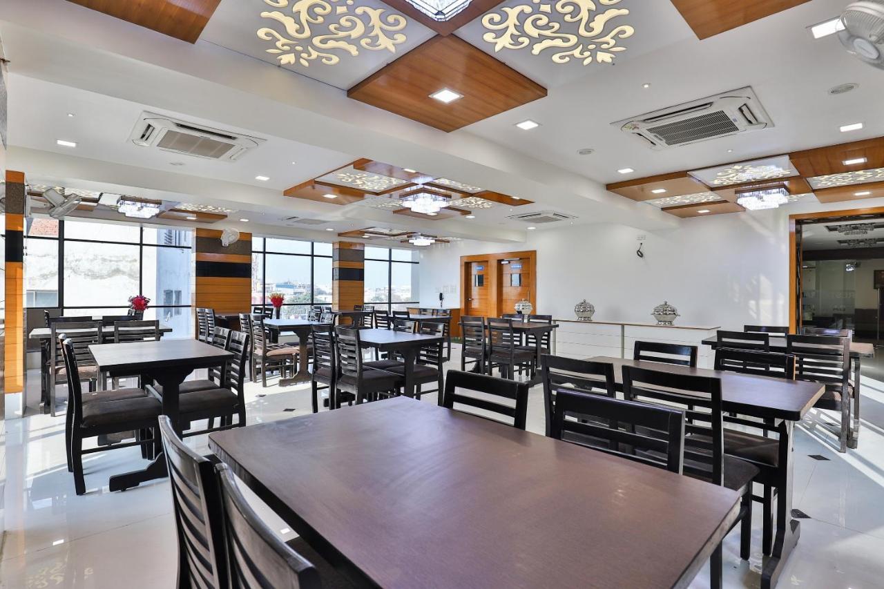 Collection O 7557 Hotel Shiv Kunj Exotica Naroda Zewnętrze zdjęcie