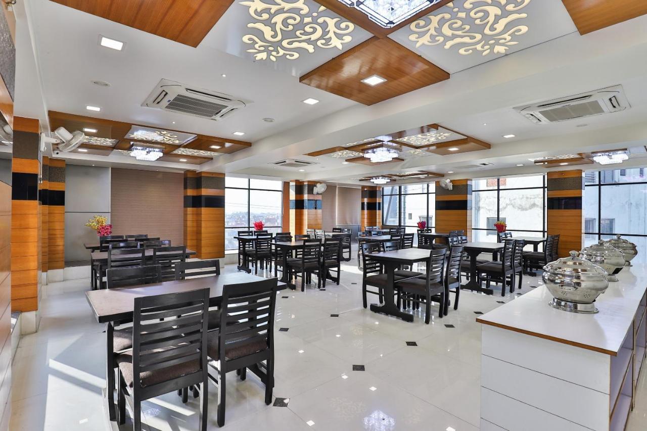 Collection O 7557 Hotel Shiv Kunj Exotica Naroda Zewnętrze zdjęcie